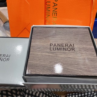 กล่องนาฬิกา Panerai  อุปกรณ์ครบ