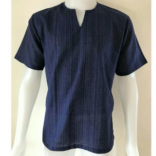 [ส่งฟรี]เสื้อผ้าฝ้าย 100% คอกลมเจาะ สีน้ำเงิน แขนสั้น