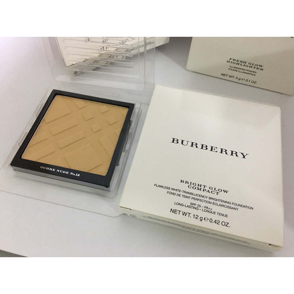 Burberry Bright Glow Flawless Bright Compact Foundation Ochre, Oz |  .ng