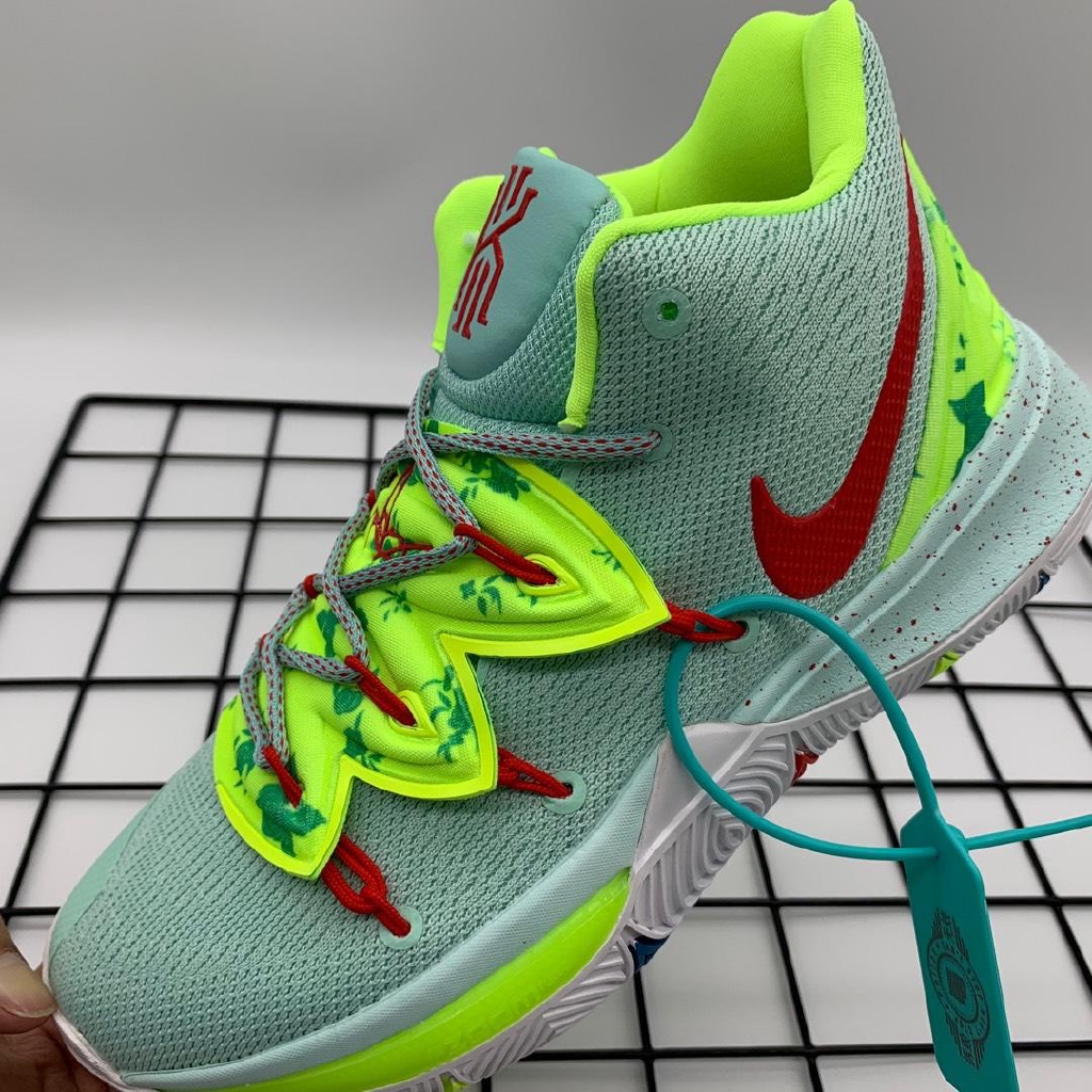 Kyrie 5 'Oregon Ducks' PE Nike yellow strike apple green