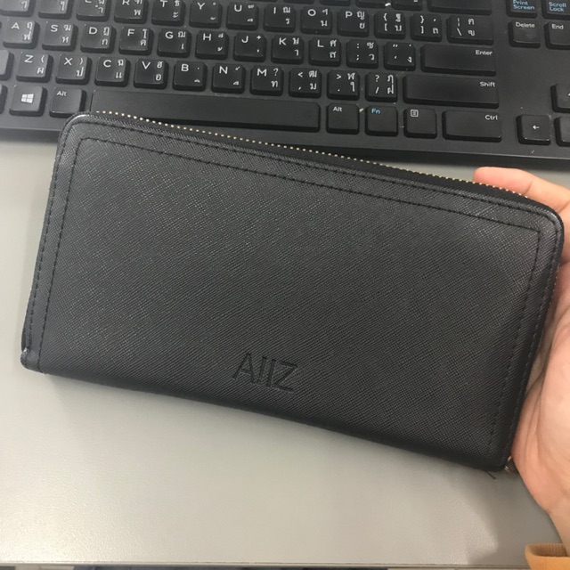กระเป๋าสตางค์ผู้หญิง AIIZ