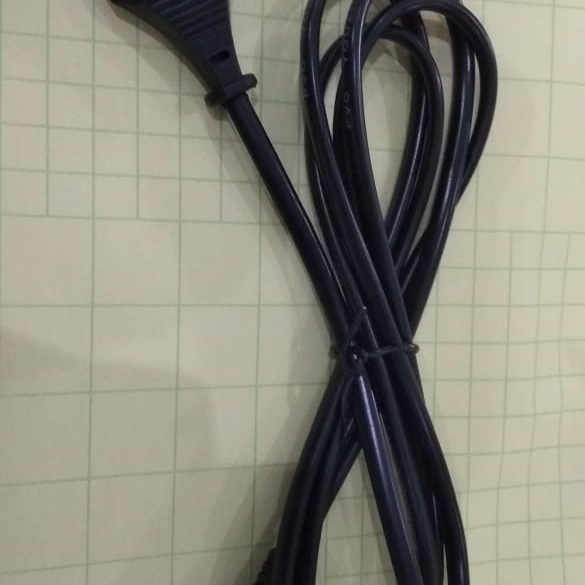 POWER CABLE NUMBER 8 1.8m