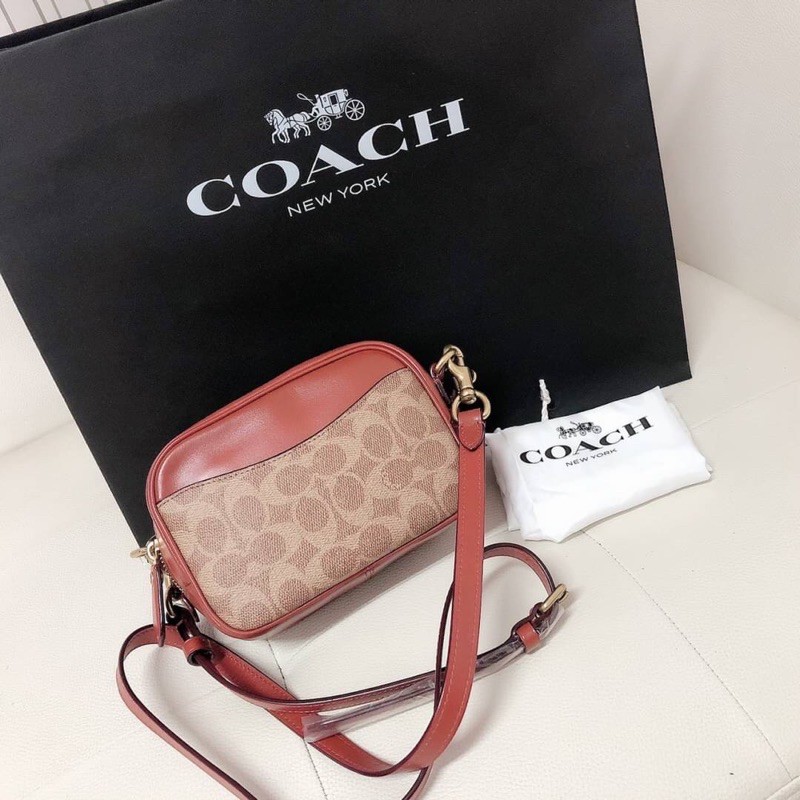 กระเป๋า Coach camera bag 16 in signature Canvas Co1025