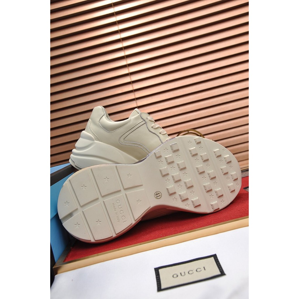 rhyton leather sneaker with tiger