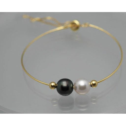 Tahiti and Japanese Akoya bangles