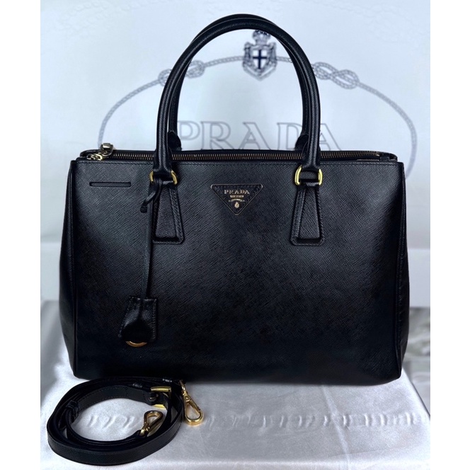 Prada saffiano lux 35 สวยมาก