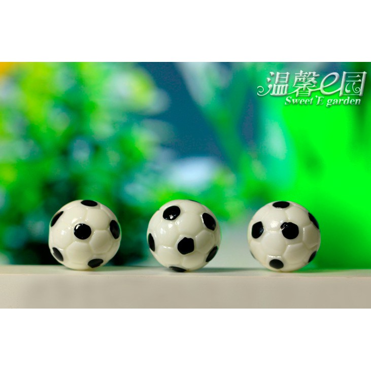 [MC802] ตุ๊กตุ่นจิ๋ว ลูกบาสเกตบอล ลูกฟุตบอล (1 ลูก ราคา 9 บาท)