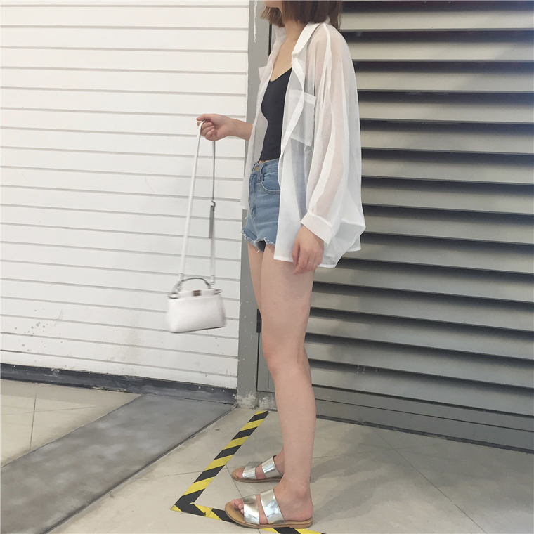 Lune 008 ***สินค้ามีพร้อมส่ง*** เสื้อเชิ้ตชีฟอง *สินค้าขายดี* เสื้อป้องกันแสงแดด แขนยาว ตัวใหญ่ มีกระเป๋า2ข้าง - รูปที่ 2