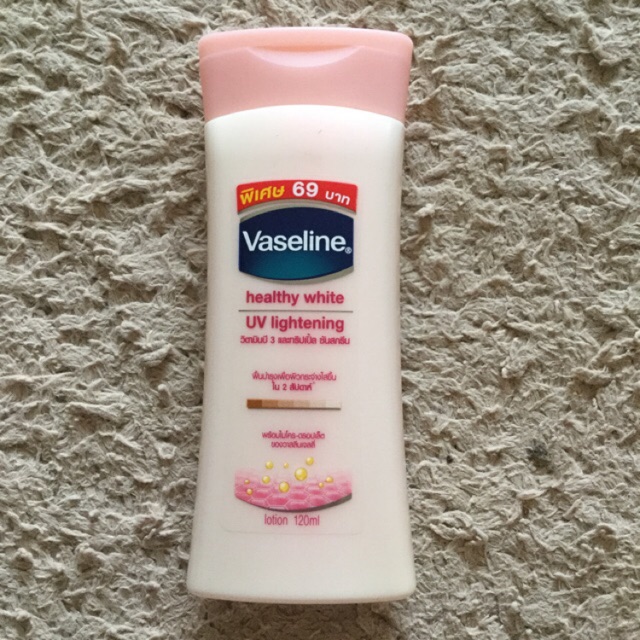 💋ราคาพิเศษ💋 โลชั่น วาสลีน Vasline Healthy white UV lightening 120ml.