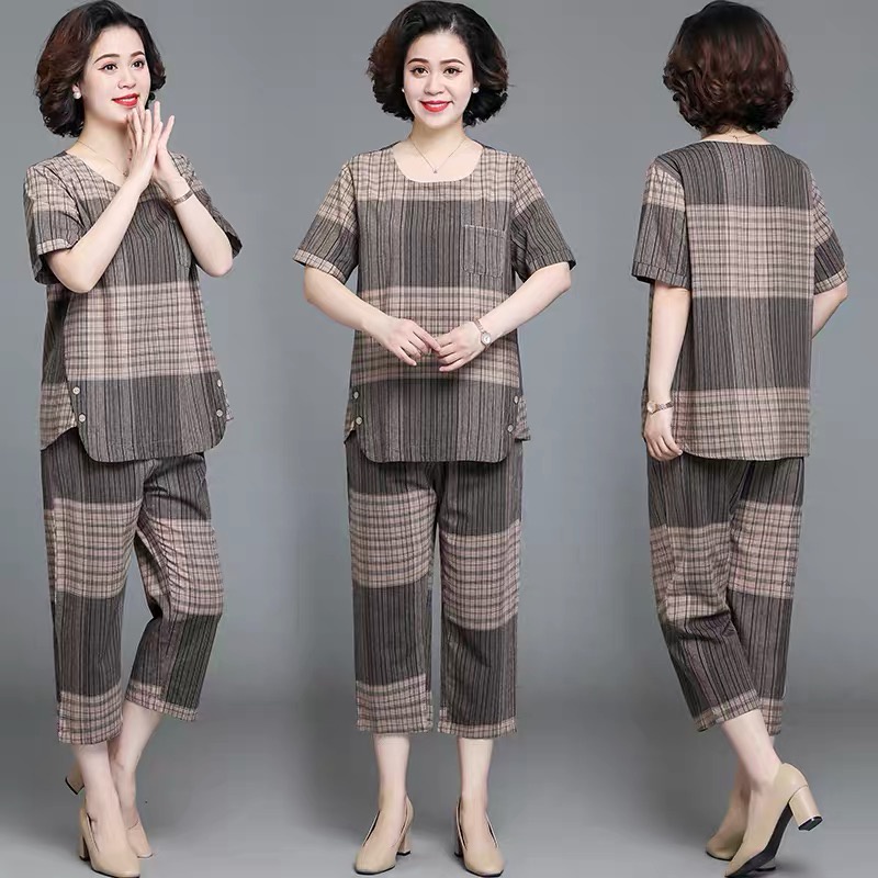 A sheep_shop ชุดเซต2ชิ้น เสื้อผ้าแฟชั่นกีฬาลำลองสำหรับผู้หญิง มีสองสี เนื้อผ้าดีระบายอากาศใส่สบาย รุ่นใหม่