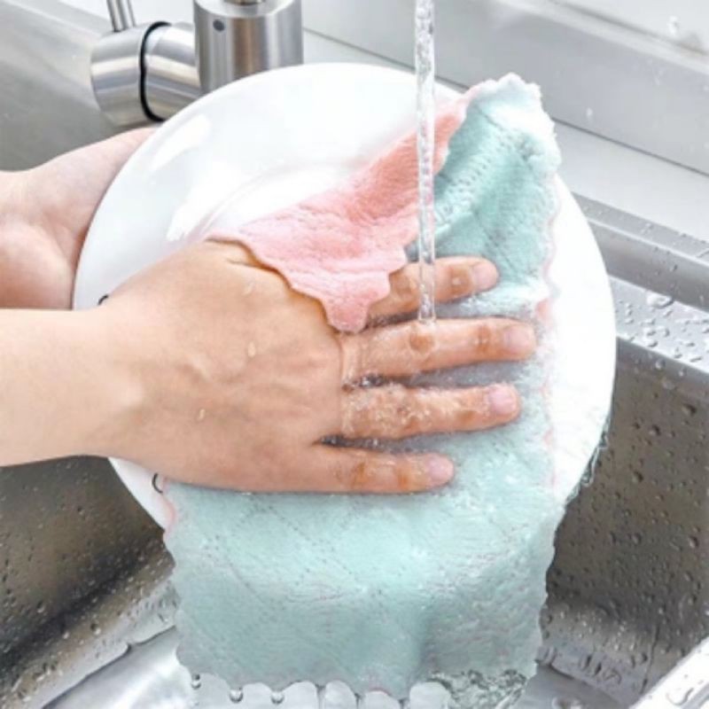 [ผ้าไมโครไฟเบอร์] ผ้าเช็ดทำความสะอาด เช็ดรถ/กระจกได้ ขนาด27x16ซม.