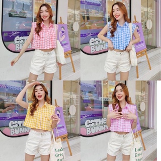 Maria closet crop top เสื้อครอปแขนกุดลายสก็อต