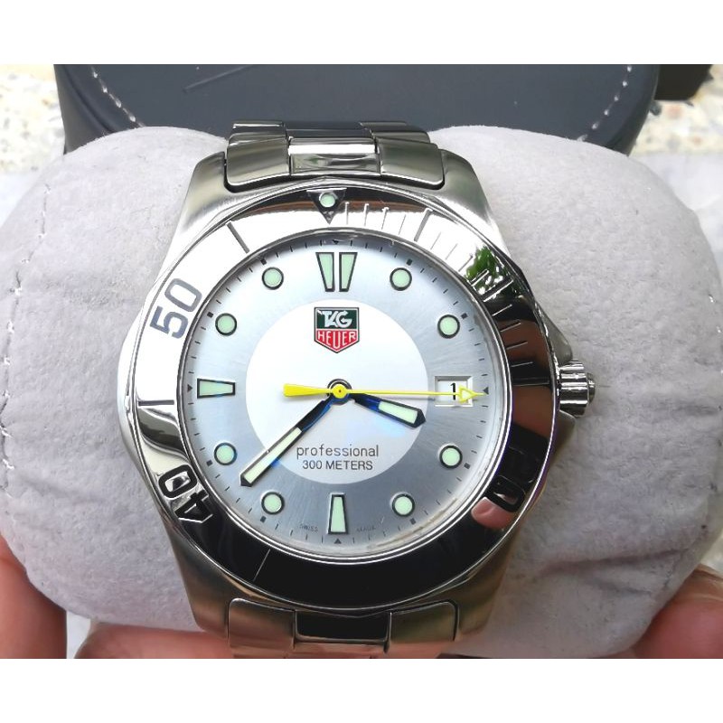 TAG HEUER  AQUARACER