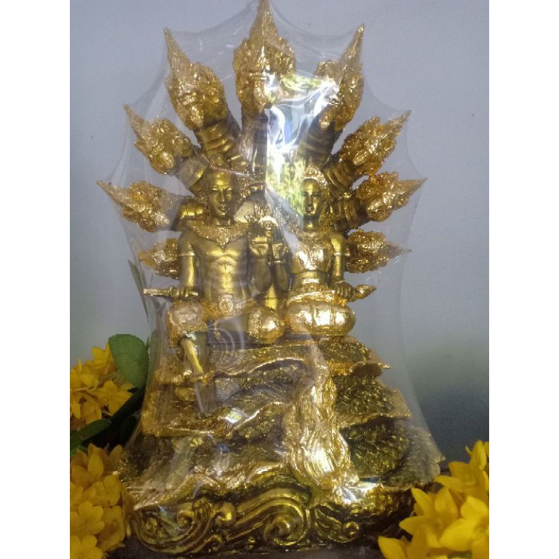 ปู่ศรีสุทโธย่าศรีปทุมมา องค์นั่งคู่ ขนาดกลาง กว้าง 11นิ้ว สูง 16 นิ้ว ปู่ย่า