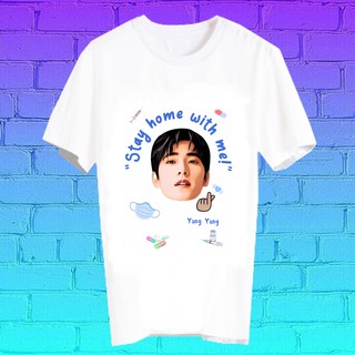 สั่งทำ เสื้อยืด Fanmade เสื้อแฟนเมด เสื้อยืดลายโควิด โควิด19 covid19 STAY HOME WITH ME BLK34 Yang Yang หยางหยาง