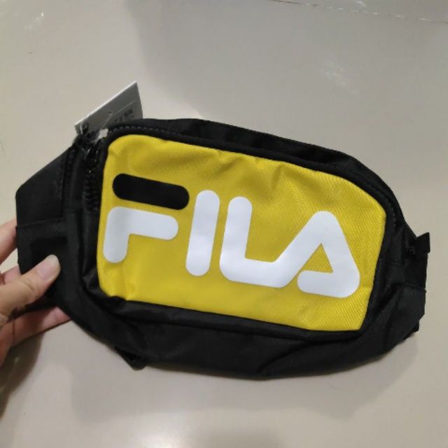 กระเป๋าคาดอก FILA แท้ 100%