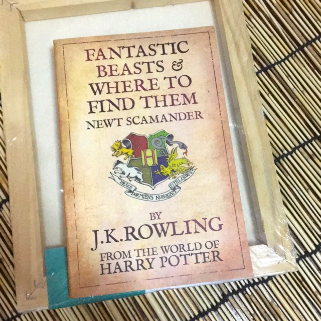 Fantastic Beasts where to find them (ฉบับภาษาอังกฤษ)