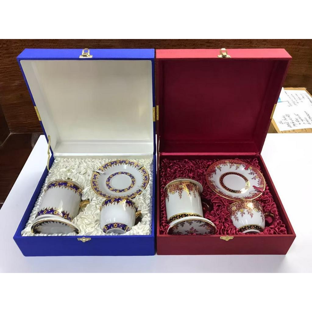 พร้อมส่ง ชุดแก้วมัคและแก้วกาแฟพร้อมจานรองขอบเบญ เบญจรงค์ รูปที่ 6
