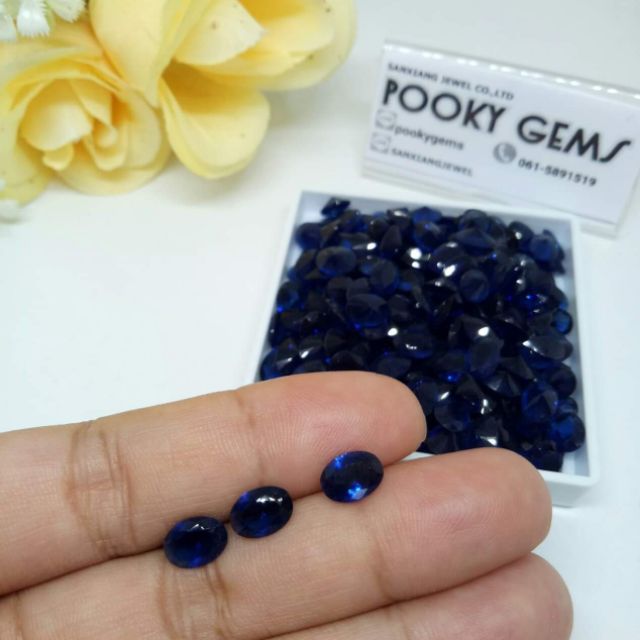 แพ็ค 50 เม็ด พลอยไพลิน เนื้อแก้ว, รูปไข่ 6x8 mm
