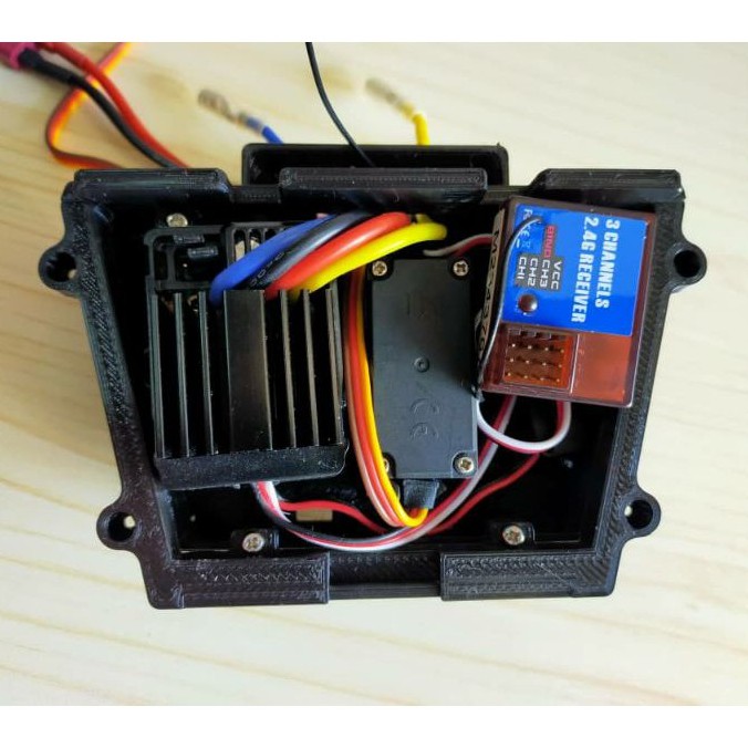 1/10 ถาดเซอร์โวใหญ่กว่า/ช่องสําหรับ MN 90 MN 99 MN 99s.รุ่น MN D90 D91 D99 D99s MN90 MN99