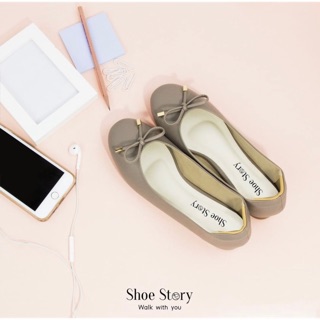 (มือสองสภาพดี) รองเท้า mori สีเทา ของยี่ห้อ shoestory