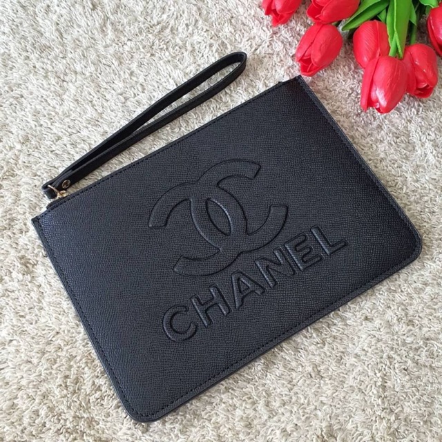 กระเป๋า Chanel Flat Clutch