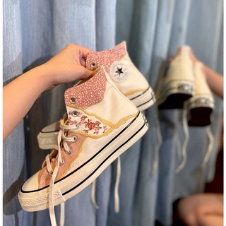 Converse X WABI-SABI รองเท้าผ้าใบสำหรับผู้ชายและผู้หญิง High Top Gold Pink Flower 572423C