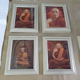 (ได้4บาน) กรอบรูป รวม พระเกจิ 26×32 ซม. คละแบบได้ ใส่กรอบพร้อมกระจก (เลือกสีกรอบเองได้)