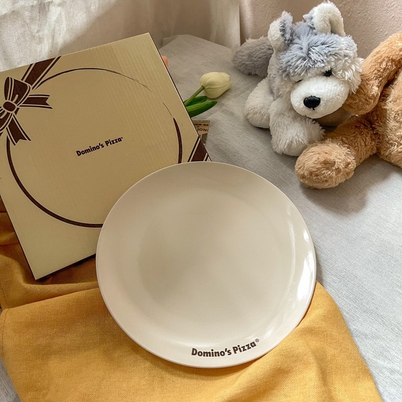 [มือสอง] จานแบนสกรีน Domino’s Pizza | จานเซรามิคมินิมอล