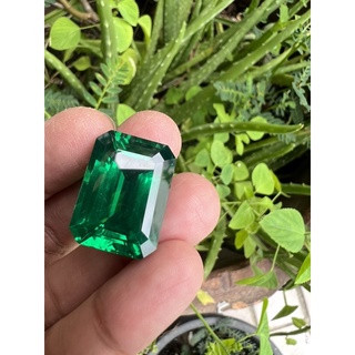 Synthetic Emerald Octagon  15x18 20cts มรกตสีเขียวนาโนสังเคราะห์   ขนาด  15X18 มม 1 เม็ด เกรด สวยไฟดี