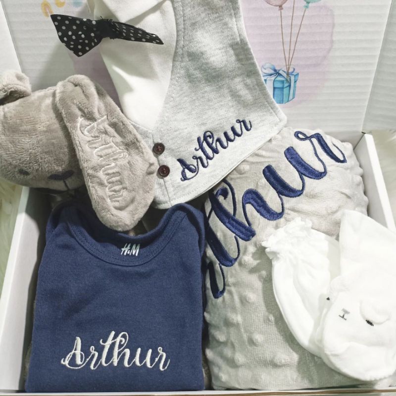เซ็ตของขวัญเด็กแรกเกิด เยี่ยมคลอด ของขวัญทารก ฟรีปักชื่อ ฟรีการ์ด baby shower baby gift