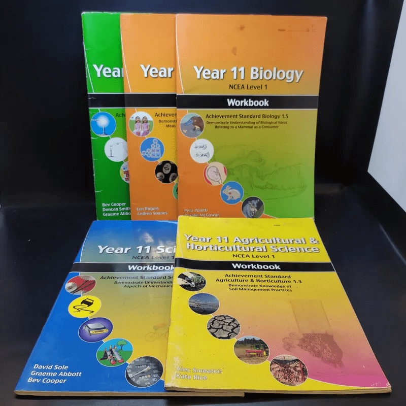 Year 11 Science Workbook 5 Books