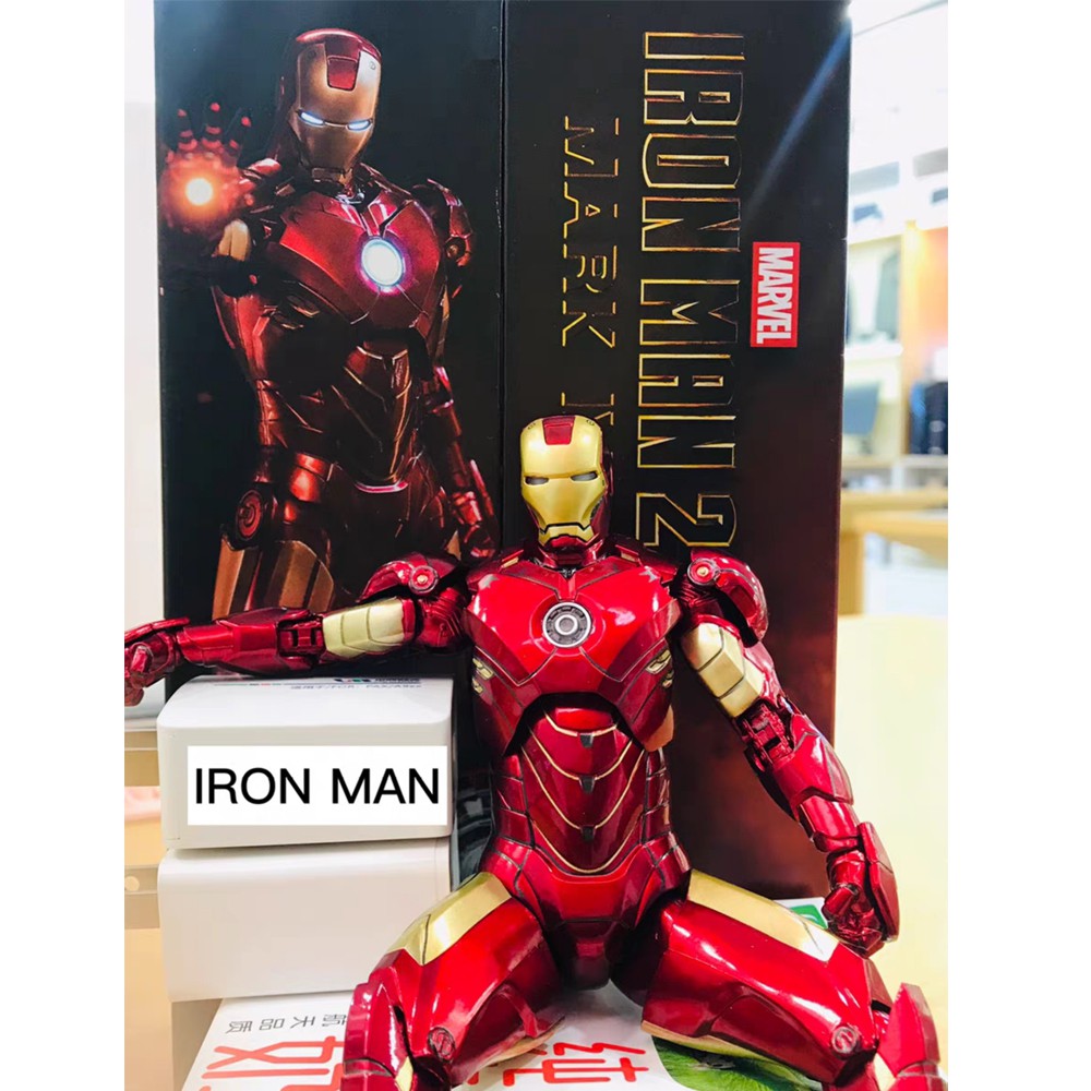ของแท้ Iron Man Mk4 ZD ของเล่นรุ่น 1:10 สเกล
