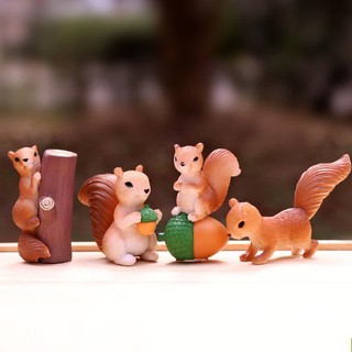 ตุ๊กตาจิ๋ว  กระรอกน้อยขนสองสี  ตกแต่งสวนถาด แต่งสวนจิ๋ว แต่งเค้กแต่งบ้าน DIYได้ด้วยตัวคุณเอง*ราคาต่อชิ้น