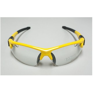 แว่นตาสำหรับปั่นจักรยาน LEOPARD รุ่น Photochromic เลนส์ปรับแสงอัตโนมัติ สีเหลือง