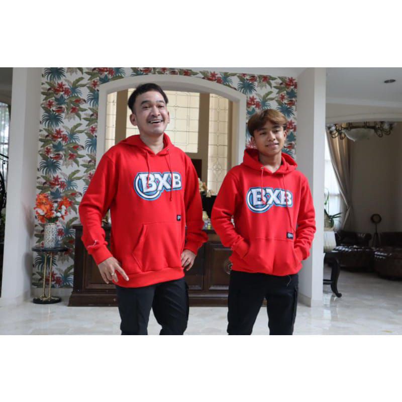 Merah ใหม่ล่าสุด RED BXB HOODIE