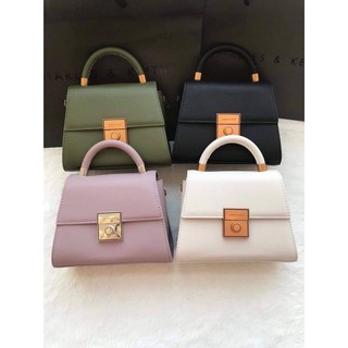 กระเป๋าCharles &amp; Keith คอลเลคชั่นใหม่ แท้💯💯ลดสุดๆ70%  💕💯🌈