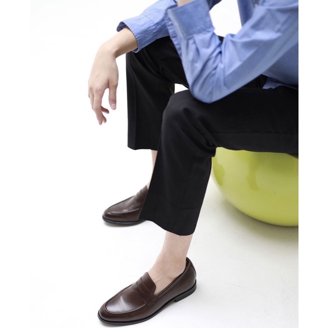 รองเท้าหนัง Penny Loafer