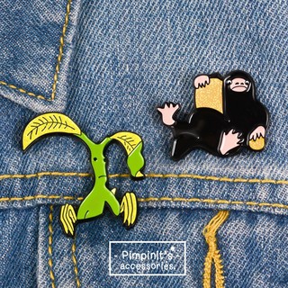 🇹🇭 พร้อมส่ง : เข็มกลัดเซ็ทสัตว์มหัศจรรย์และถิ่นที่อยู่ | Pickett &amp; Niffler (Fantastic Beasts) Enamel Brooch Pin Set.