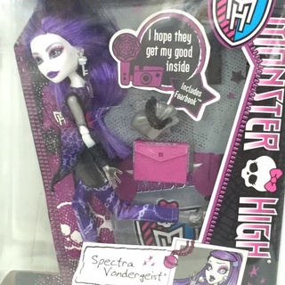 RARE 2012 Monster High Doll US Imported Spectra Vondorgeist Picture Day Fearbook Doll Action Figure ตุ๊กตามอนสเตอร์ไฮ