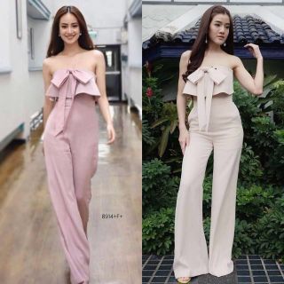 MF8914🍓
Jumpsuit จั้มสูทแขนกุด ขายาว อกแต่งซีทรู ตัดเย็บตัวจั้มผ้าซาร่า ใส่ง่ายใส่สบาย มีซิปหลัง