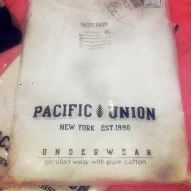 เสื้อยืด pacific Union สีขาวเหลือL ☘2XL
