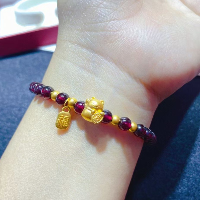 &gt; Blessing Lucky Cat Transit Beads Gold Garnet Bracelet สร้อยข้อมือทองคำขาวแท้ 999 