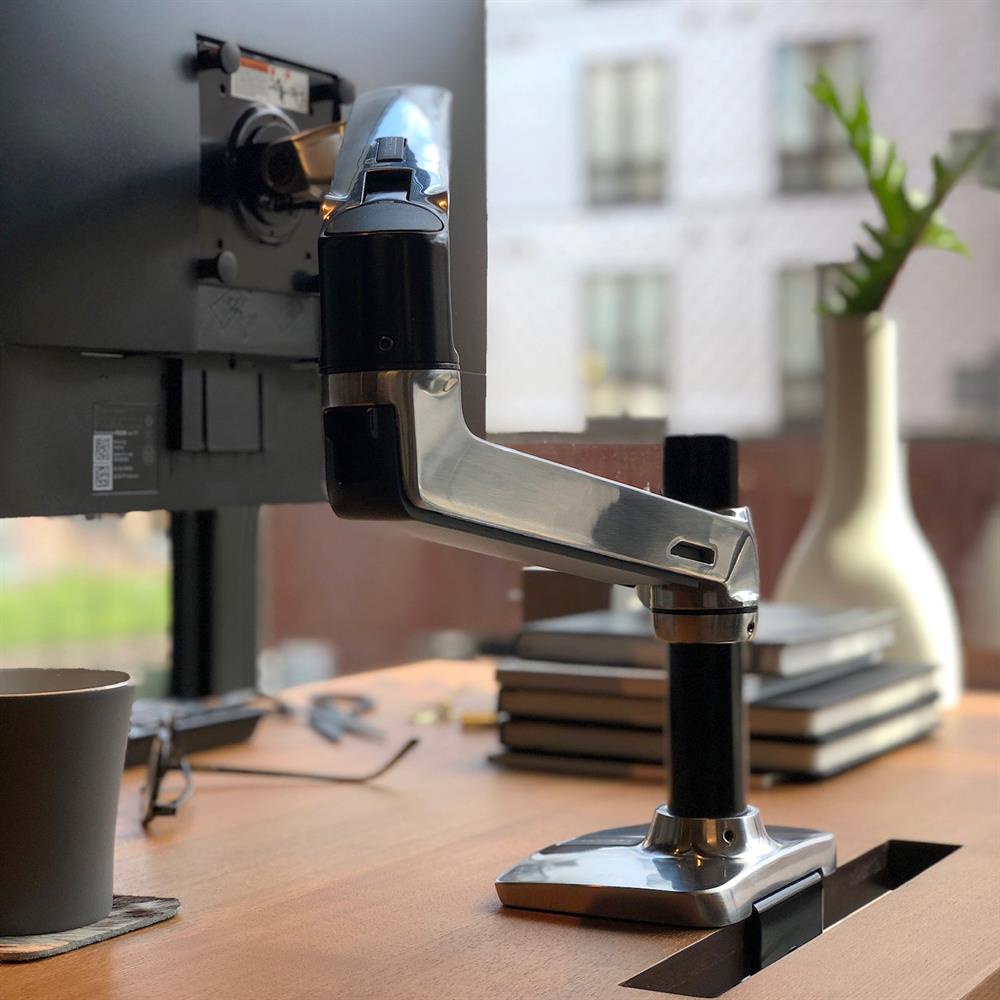 Ergotron LX Desk Mount LCD Monitor Arm, ขาตั้งจอ LCD รองรับจอขนาดไม่เกิน 34″ ราคา ถูกที่สุด ดีลบีเคเค แกลเลอรีภาพที่ 9