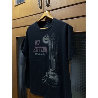 เสื้อยืดผ้าฝ้ายพิมพ์ลายขายดี เสื้อวงมือสอง LED ZEPPELIN (2017) Size XL มือ2