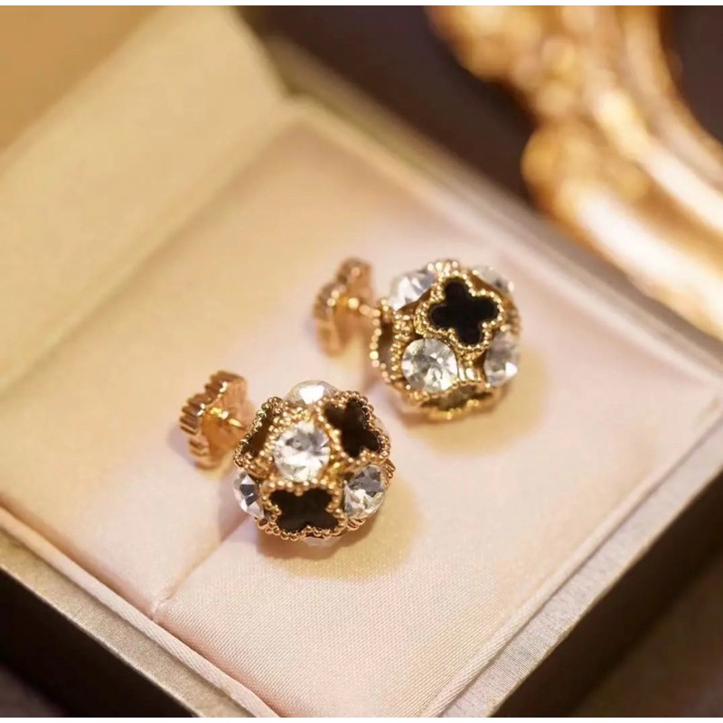ต่างหู แวน คลีฟ ใส่ได้2แบบ พร้อมส่ง
