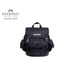 DOUGHNUT BAG : LIGHTHOUSE PIONEER COLLECTION : BLACK กระเป๋า เพิ่มลุคน่ารัก คุณสมบัติกันน้ำ น้ำหนักเบา กระเป๋าโดนัท กระเป๋าเป้ กระเป๋าสะพายหลัง กระเป๋า กระเป๋าเดินทาง (รหัสสินค้า 06827)