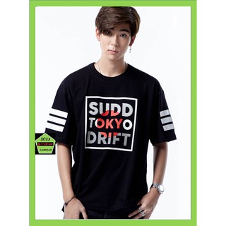 Sudd เสื้อคอกลม ชาย ทรง  over size  รุ่น Paddock สีดำ