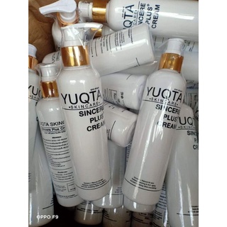 โลชั่นจิ้งจก ครีมยุกตา พลัส YUQTA C+SINCERE PLUS CREAM 250 ML