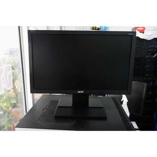 Usedจอคอม LED ถูกมากๆ Acer 19นิ้ว วายสกรีน ชัดๆจอสวย ต่อกล้องวงจรปิดได้